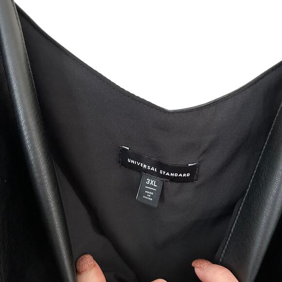 Universal Standard Black Faux Leather Tank Top Sz 3XL - Picture 2 of 6